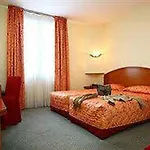 Hotel Fertel Maillot Parigi