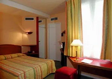 Fertel Maillot Hotel