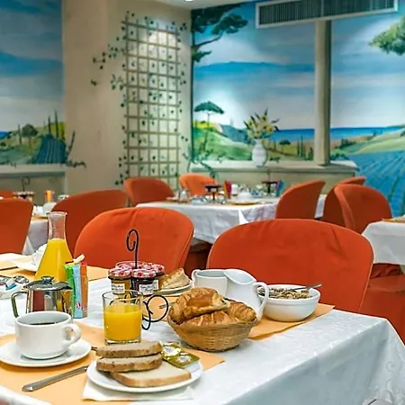 Fertel Maillot Hotel