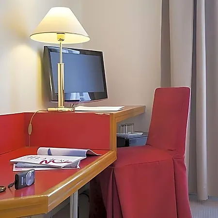 Fertel Maillot Hotel Paryż